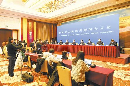 【決戰決勝脫貧攻堅】甘肅省宣布31個貧困縣區摘帽退出  邁出這一步 非常不一般