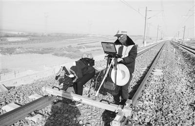 進入軌道靜態精調階段 銀西高鐵預計年內開通