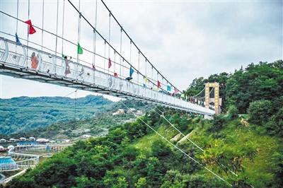 崆峒山5條美妙線路游起來！來這三座山赴暮春之約