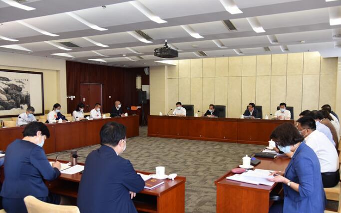 【兩會快訊】甘肅代表團分組審議全國人大常委會工作報告，林鐸參加第一小組會議并發言