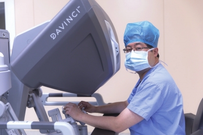 蘭大二院院長(zhǎng)王?。捍筢t(yī)精誠(chéng)“微視野”下可有大作為