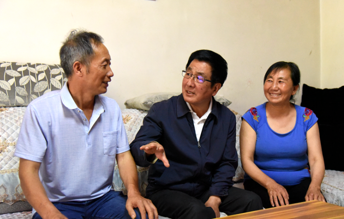 林鐸在文縣調研指導脫貧攻堅工作時強調 緊盯細節持續攻堅 發揮優勢壯大產業 確保脫貧成果經得起歷史和實踐檢驗