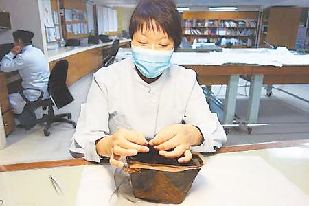 文物修復師：讓千年織物重現光華