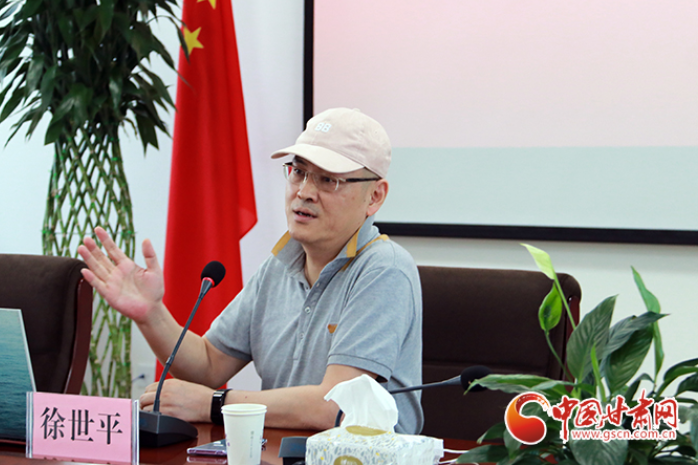 徐世平做客中國甘肅網暢談現代媒體轉型的商業模式（圖）