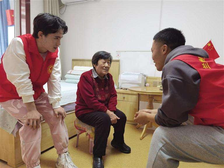 點(diǎn)亮“創(chuàng)文地圖” 見(jiàn)證蘭州變化 聚焦“文明城市”創(chuàng)建故事大型“融媒”接力采訪(fǎng)活動(dòng)啟動(dòng)