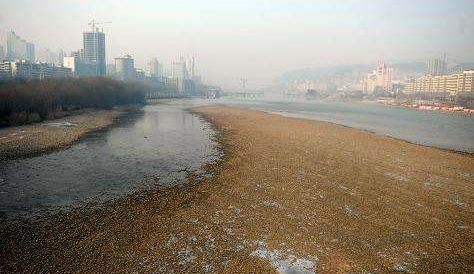 市民：黃河水位大降會不會影響供水？ 水務部門：枯水期流量偏小屬于正?，F象