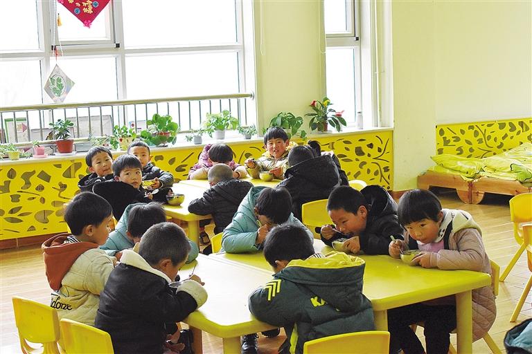 臨夏州和政縣嘉庚實驗幼兒園由廈門市集美區投資500萬元援建