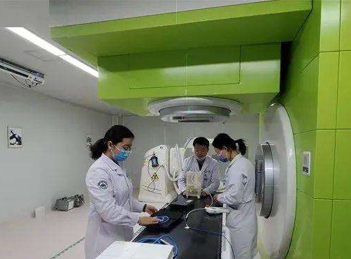 國產首套碳離子治療系統投入臨床治療