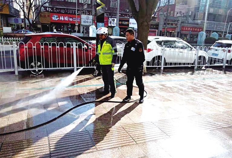 城關區環衛局全面調整作業模式 春季“全民洗城”行動開啟