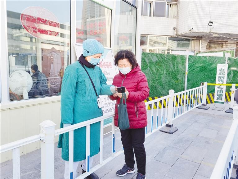 智能生活下，老年人的“數字鴻溝”如何跨越？