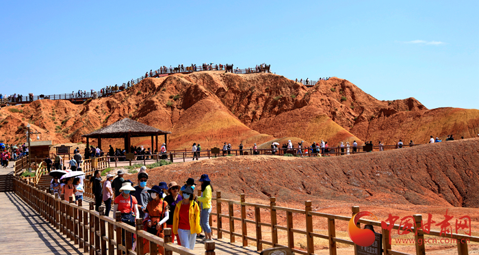 端午假期張掖共接待游客87.05萬人次，實現旅游收入4.64億元