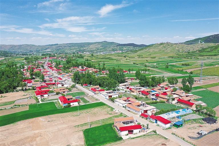 沃野奏歡歌——和政縣松鳴鎮狼土泉村推進鄉村振興工作側記